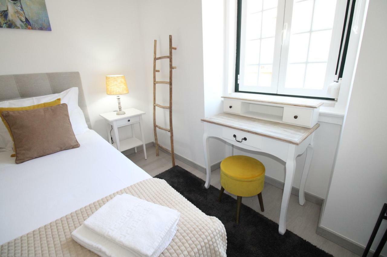 Apartamento Moderno Nas Olaias A 5 Minutos Da Faculdade Isel E Ist ลิสบอน ภายนอก รูปภาพ
